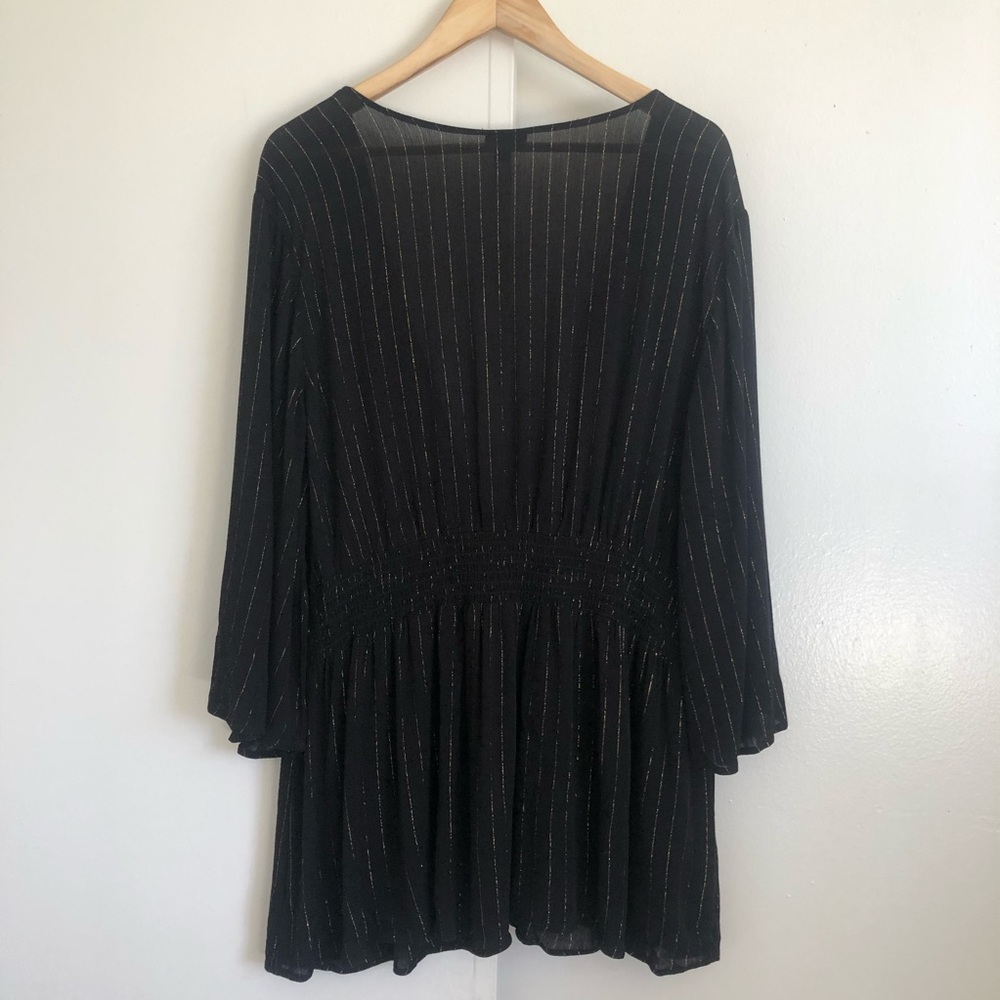 Torrid black gauze smocked babydoll blouse Size 2X - Picture 7 of 8